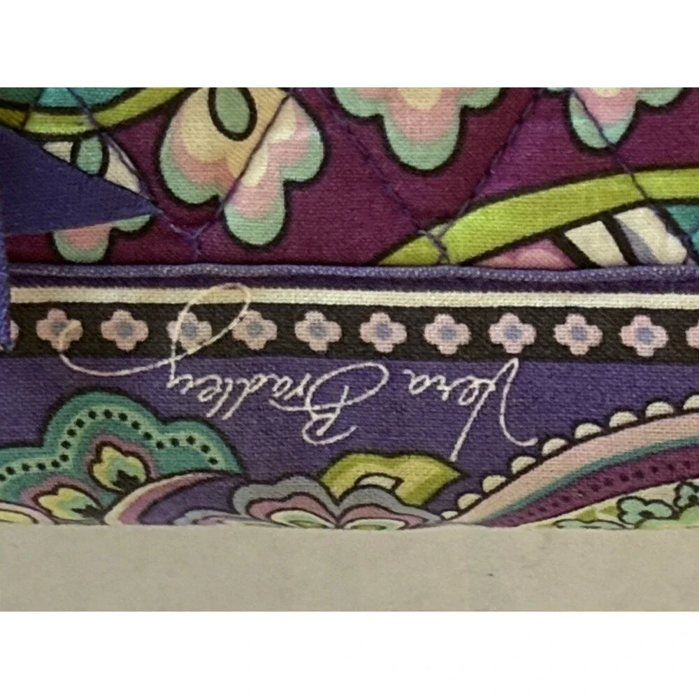 Vera Bradley HEATHER Quilted Wallet Wristlet Turn‎ Lock Purple Green Purse 8”x5”
